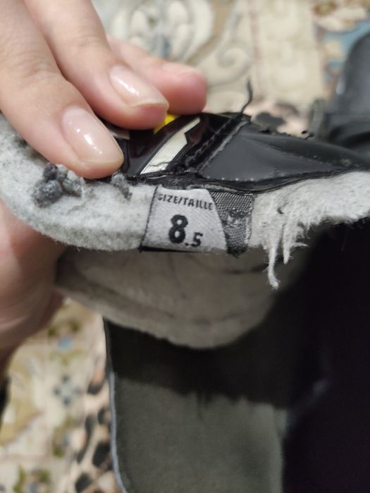 Продам коньки Bauer