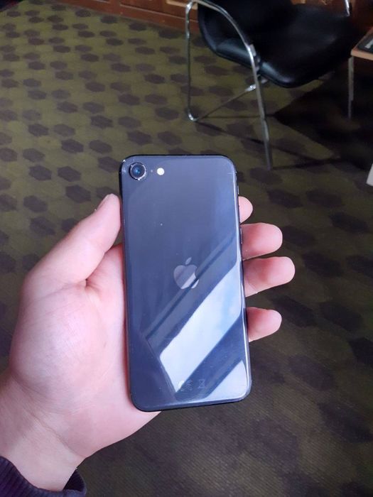 Iphone SE (2022)