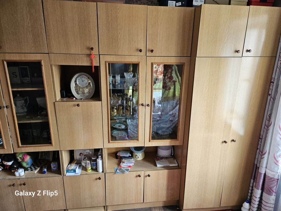 Стенка Ореховый цвет