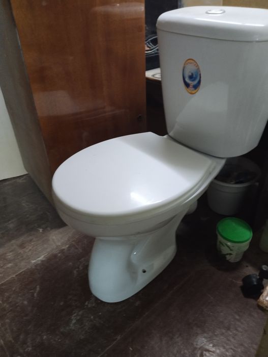 Продам унитаз б/у