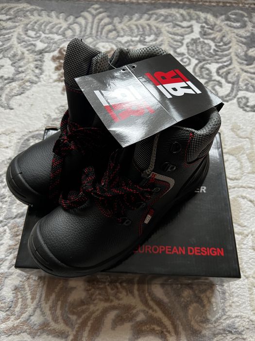 Спец обувь новый спец ботинки срочно