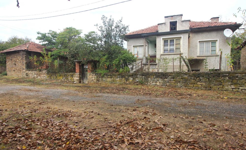 Продава се Къща в с. Янтра, Област Велико Търново - 79 кв.м за 317 €/кв.м - Снимка #1