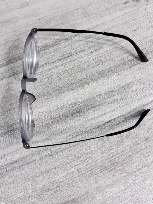 Титоновая оправа для очков