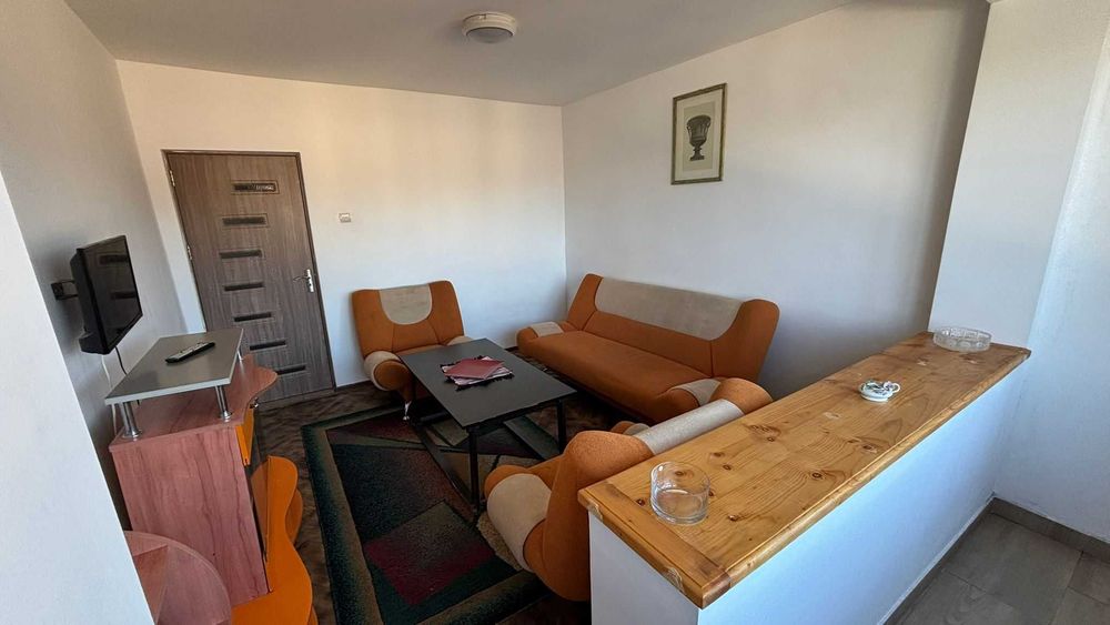 Apartament 2 camere de închiriat