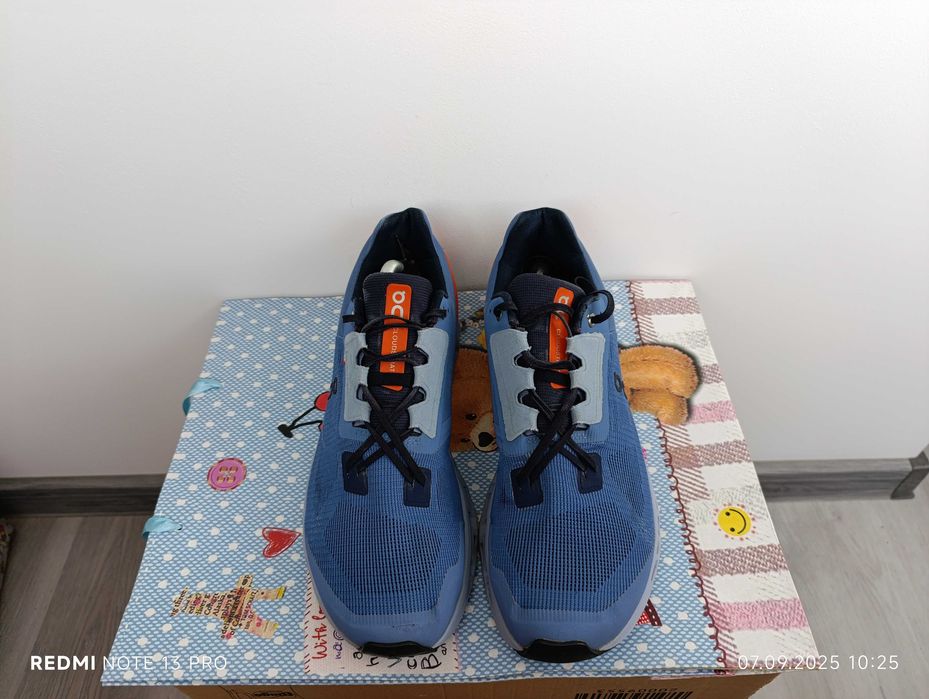 ''On Cloudstratus 2''оригинални маратонки 45.5 номер