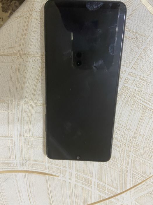 Самсунг телефон продам