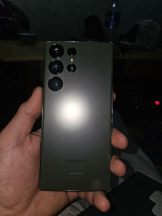 S23 ultra aybi rasmda dog bor ruchka ishlamedi