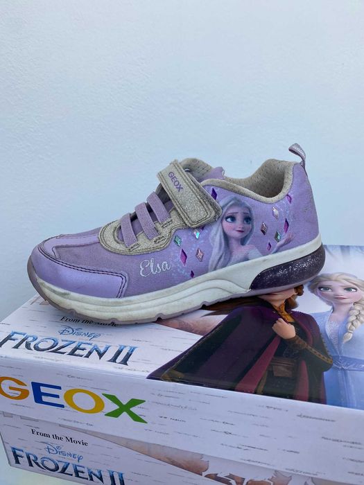 Adidași Elsa cu leduri