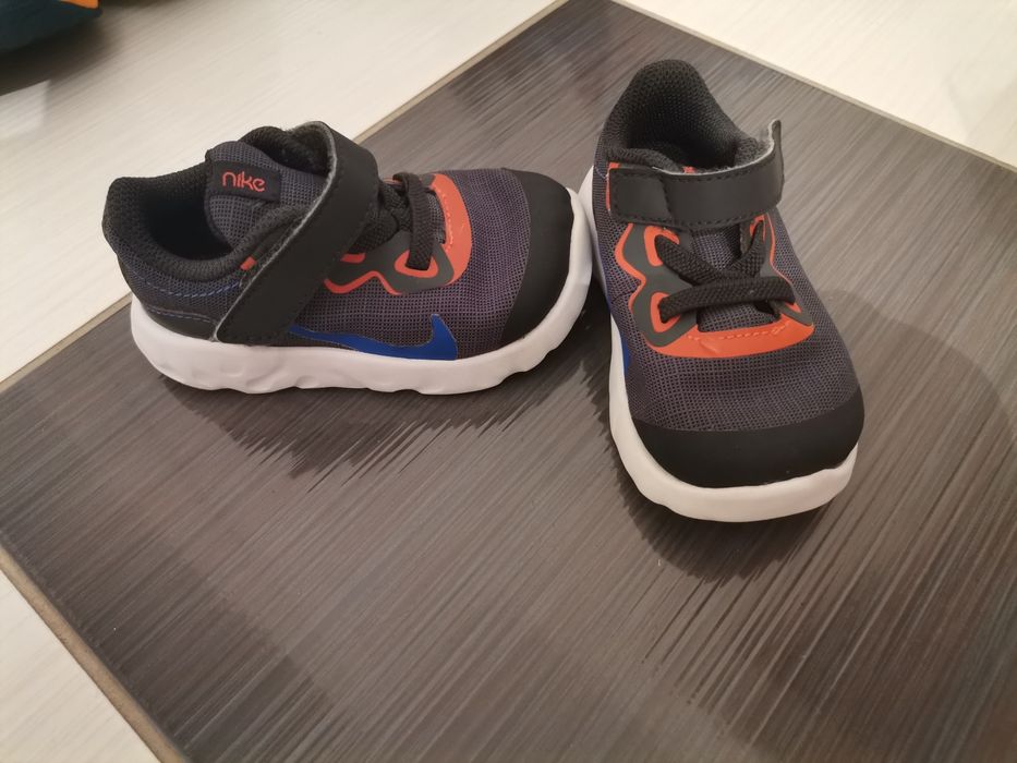 Adidas Nike pentru copii