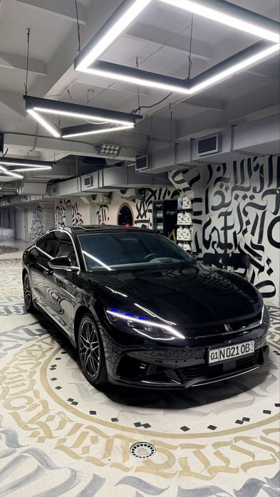 BYD Han 701km 2025 SMART (Kraska bor) Eng fulli