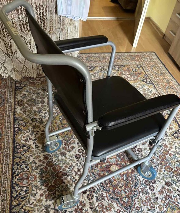 Хигиенен стол 2в1