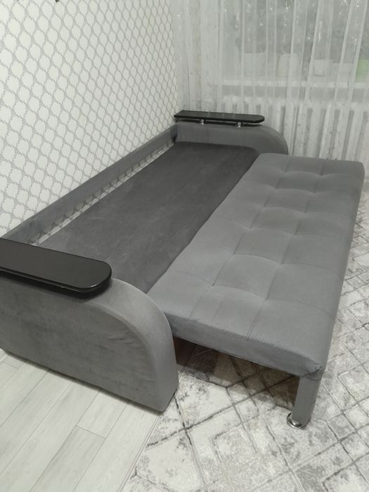 Диван в отличном состоянии