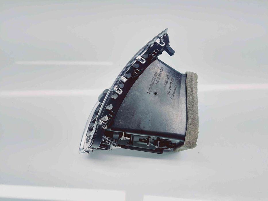 Grila aerisire stanga Audi Q5 (8RB) [Fabr 2008-2016] S-line 8R2820901