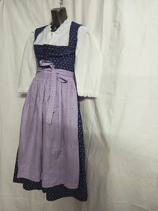 Dirndl Nr 38 rochie bavareză,  sarafan tradițional austriac / camașa  nr 38 german ,Oktoberfest