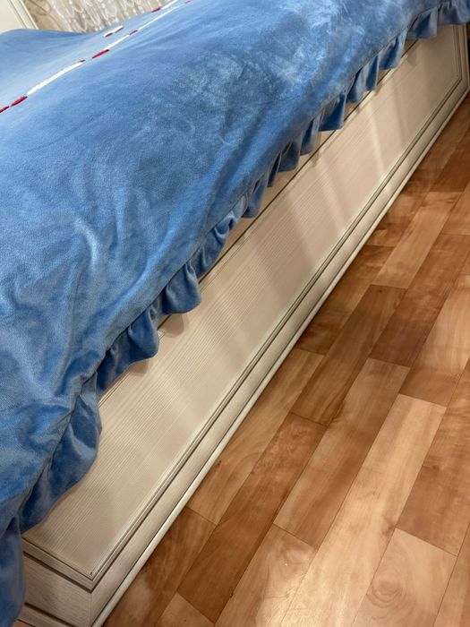 Продам шикарный гарнитур от Евромебель
