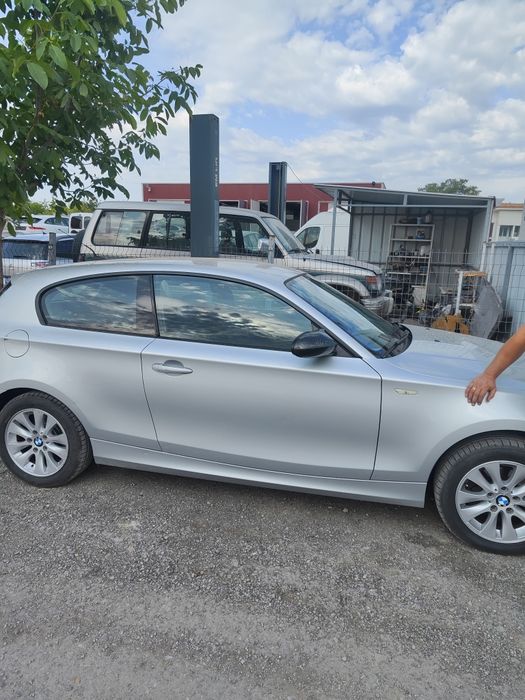 Продавам BMW 118d