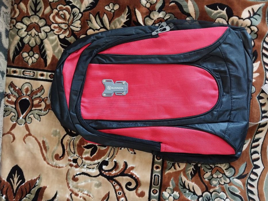 Срочно продам рюкзаки