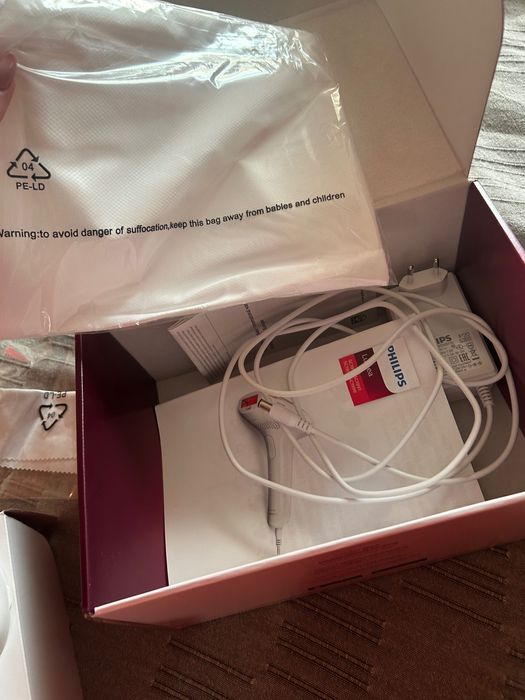 Фотоепилатор Philips Lumea Advanced SC1998/00