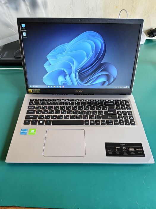 Ноутбук Acer Core i3 1115G4