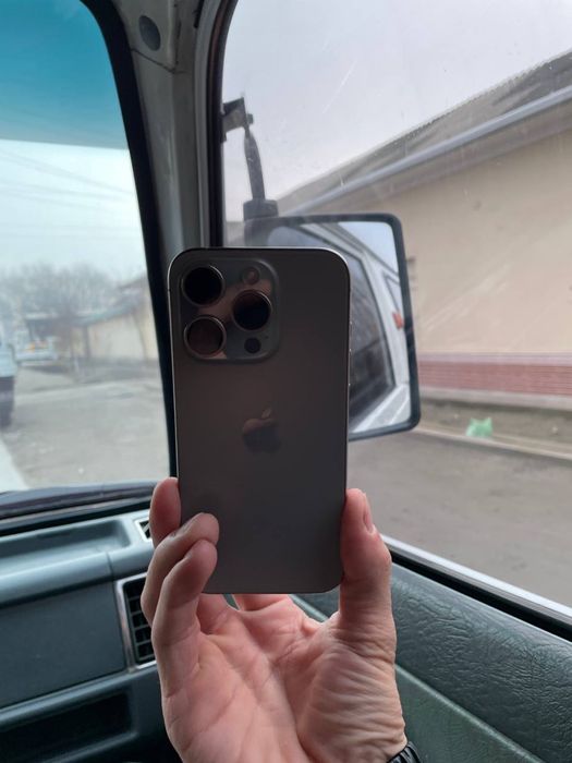 Iphone 15 pro karobka yoq pasport kopiya beriladi telga javob
