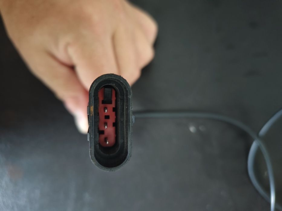 Продам кабель ГБО, 4 метра.