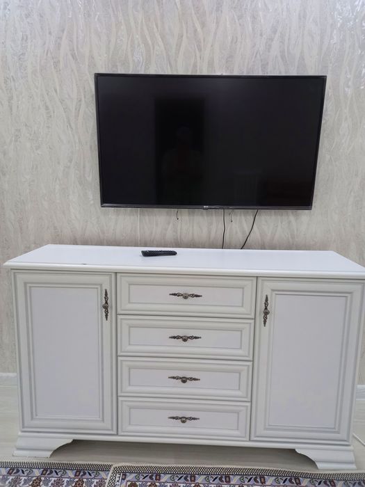 Белый комод б/ушный