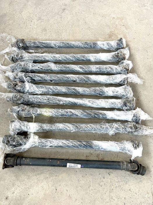 Передний кардан BMW X5 e70 e71 БМВ Х5 е70 е71