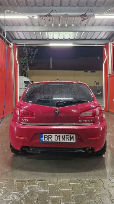 Alfa Romeo 147 2005 benzină, 604 € — imagine 2