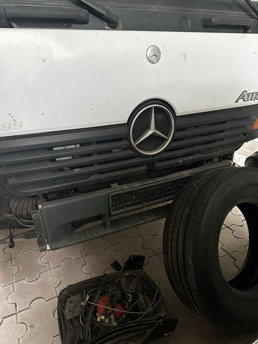 Мерседес Атего , пластик