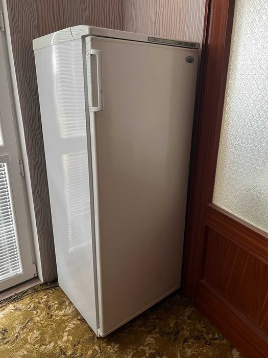 Вертикален фризер ATLANT