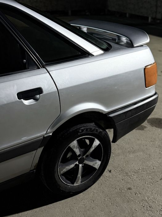 Audi 80 B3 1.8 Моно