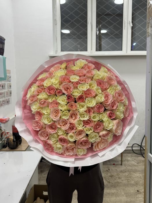 Букет из 101 розы метровые