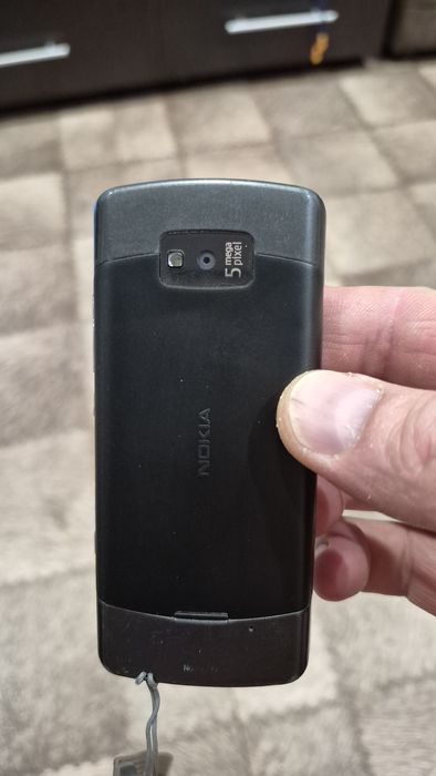 Нокия 700 black б/у