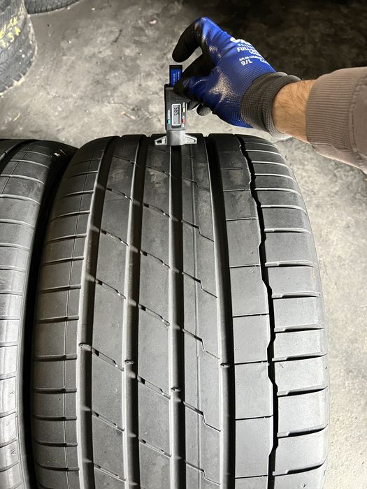 2 anvelope vara 315/30/21 , Hankook , DOT 2023 , 5.8 mm