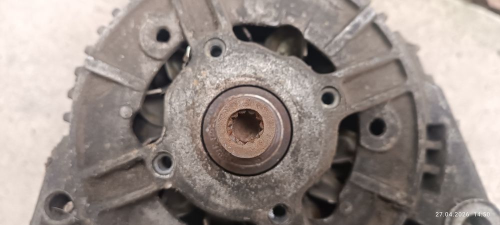 Генератор от Ауди Bosch 14 v 70- 120 А