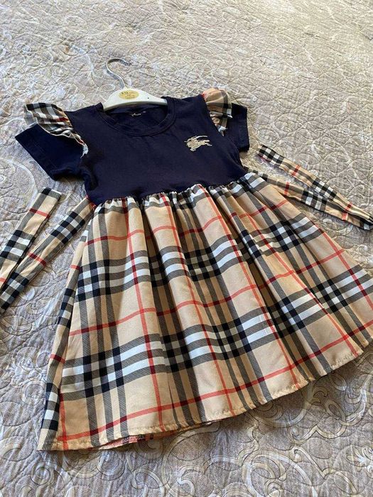 Платье на девочку 3-4 годика