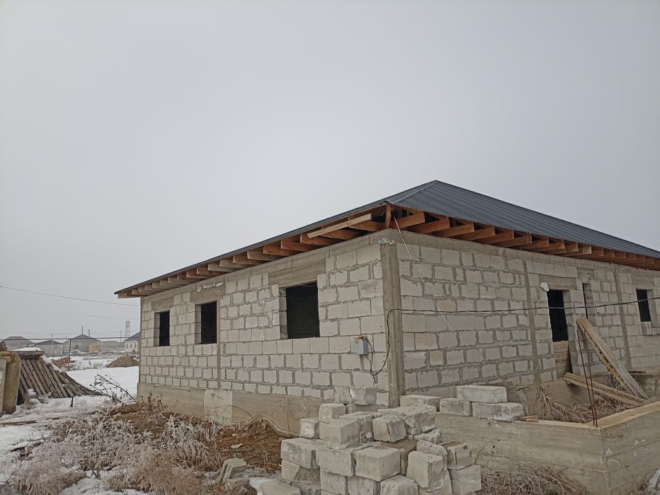 Срочно Продам недостроенный дом