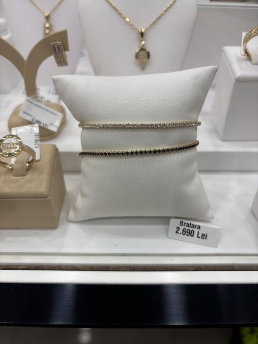 Scaun de dus din aluminiu cu fixare pentru cadă