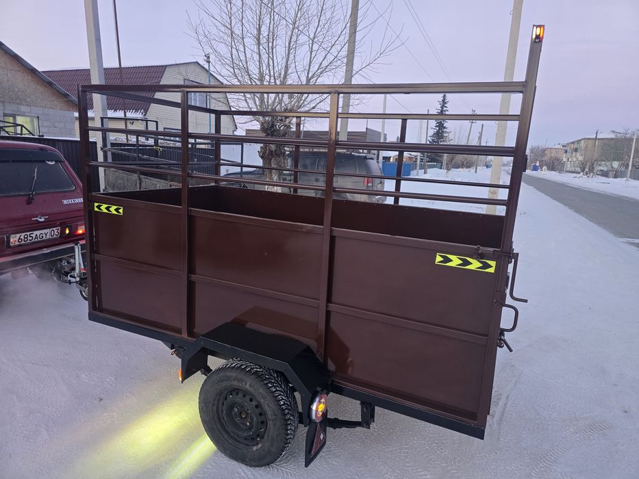 Продам прицеп коневозка