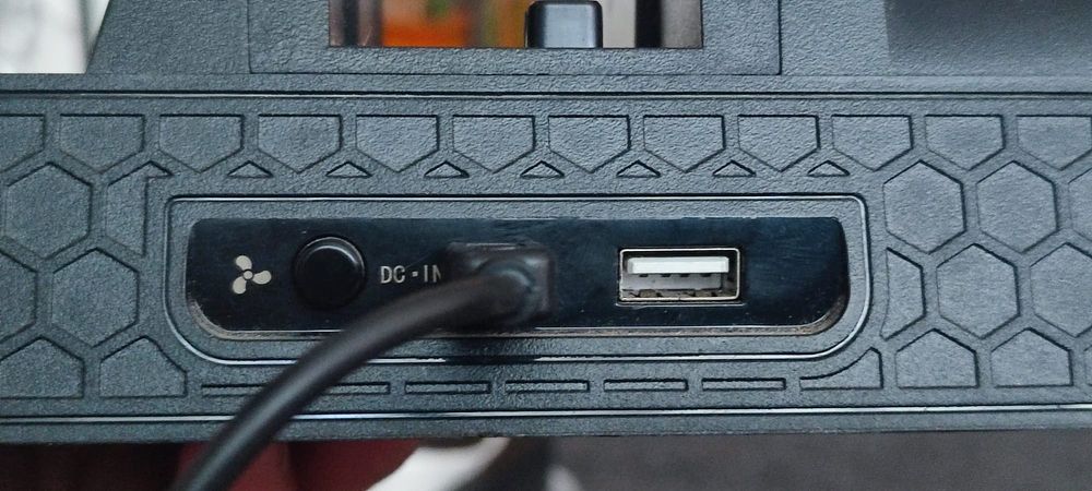 Dock PS 4 multifuncțional