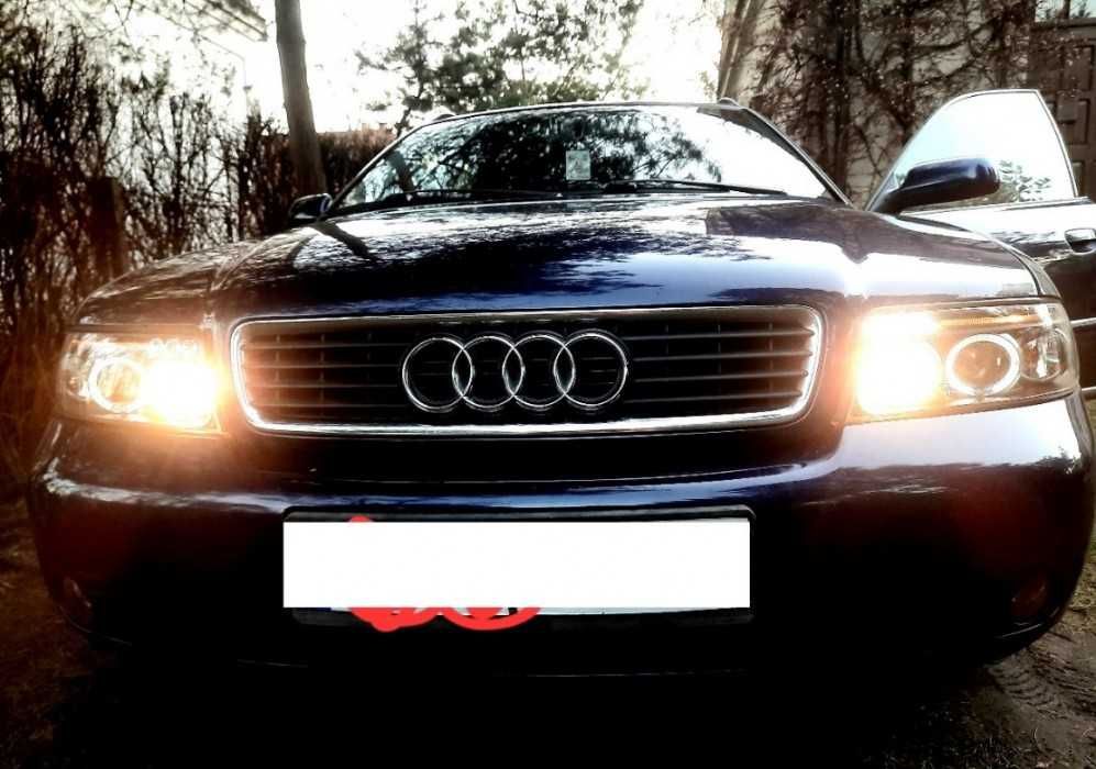 Far faruri Audi A4 B5 ANGEL EYES (1999 - 2000) look negru cu lupa NOU