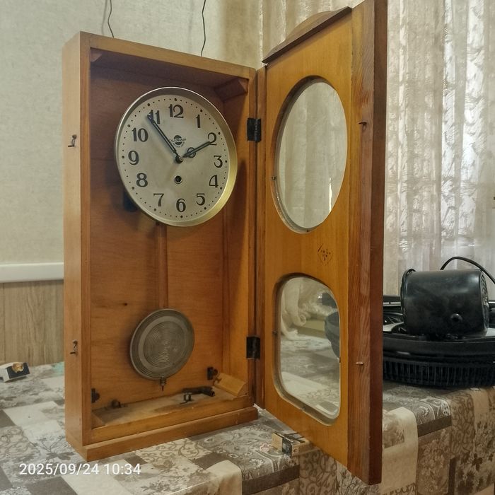 Часы настенные с боем