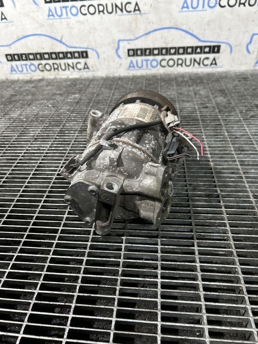 Compresor clima Renault Captur 0.9 B 2013 - 2017 	H4B 400 (1212) 926000217R