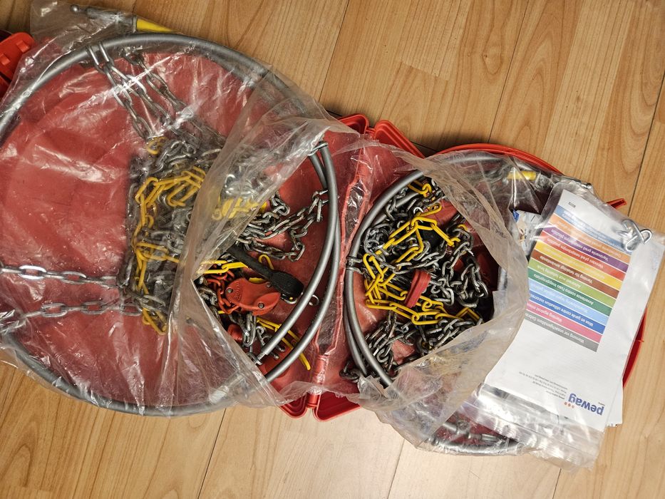 2 seturi de lanțuri zapada din Austria