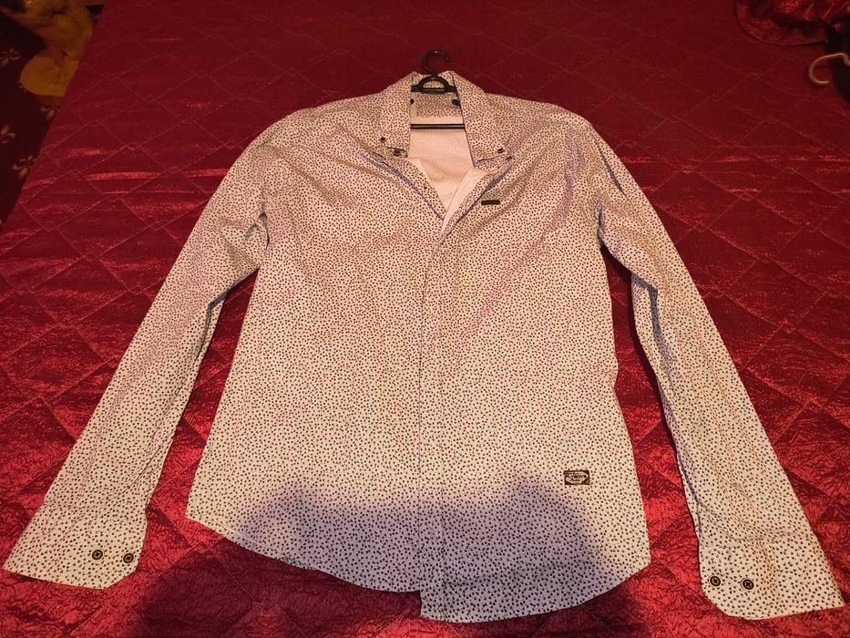 Официални мъжки ризи нови