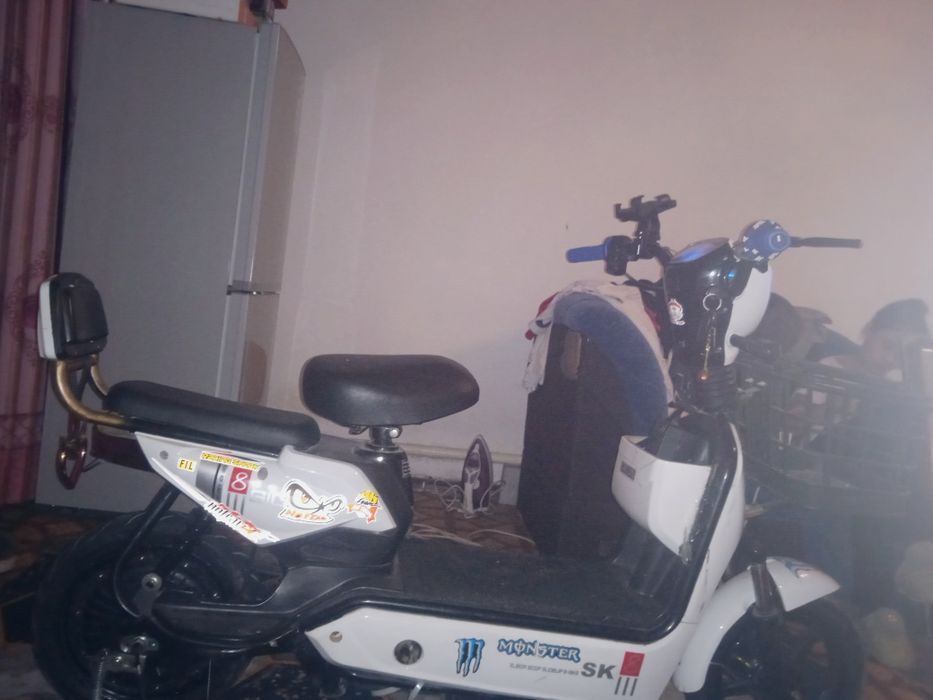 Продам скутер срочно