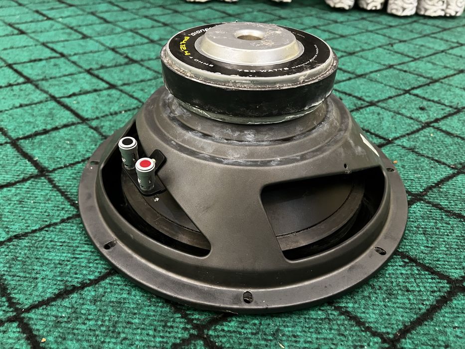 Савбуфер Авто звук