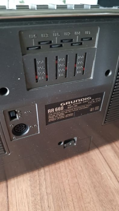 Radio Grundig RR600 si City boy 700