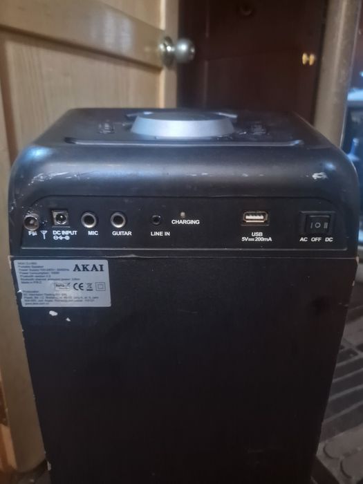 Тонколона AKAI DJ 880