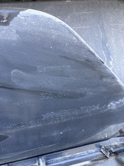 Bara  Volkswagen Passat B8